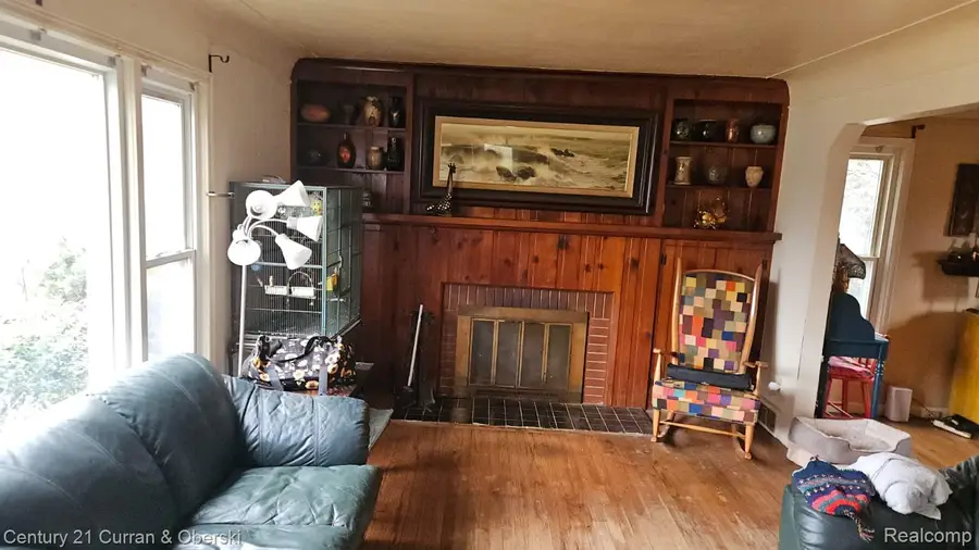 3610 Bennett Street, Dearborn, MI 48124 - #2