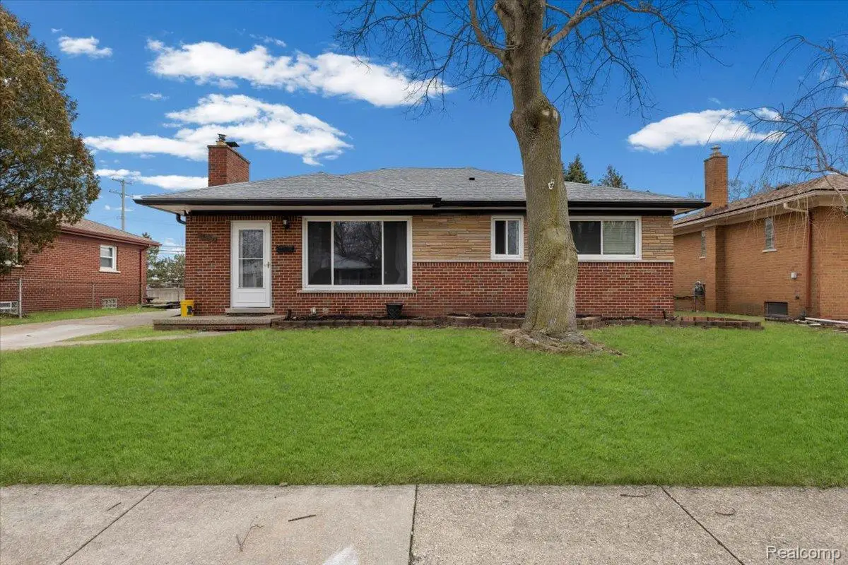 35324 Weideman Street, Clinton Township, MI 48035 - #1