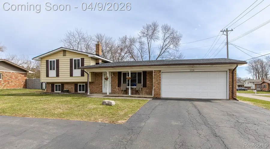 1220 Florence Avenue, Waterford, MI 48328 - #3