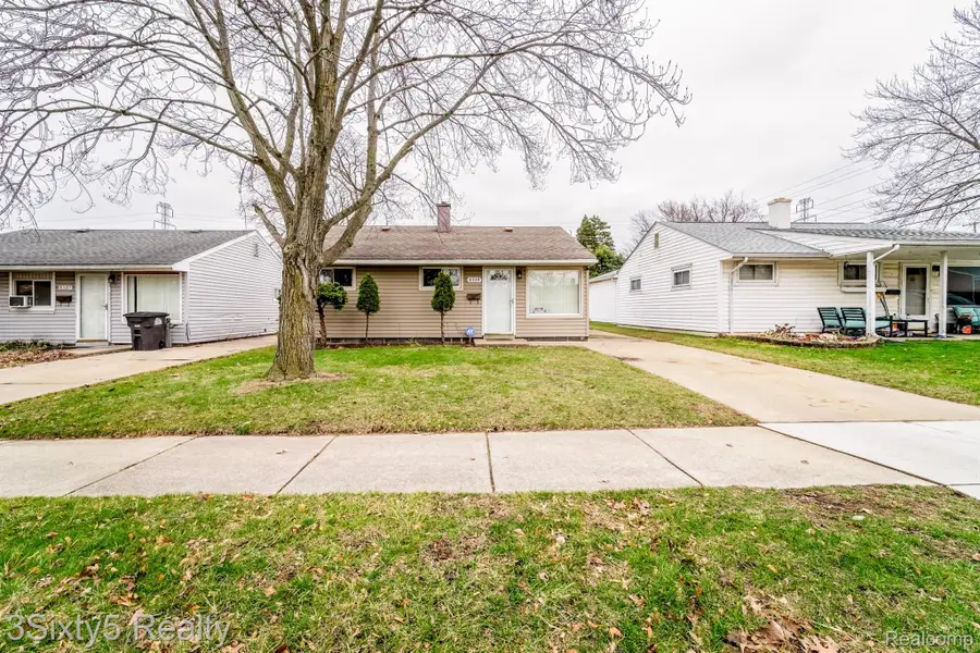 8339 Birch Street, Taylor, MI 48180 - #2