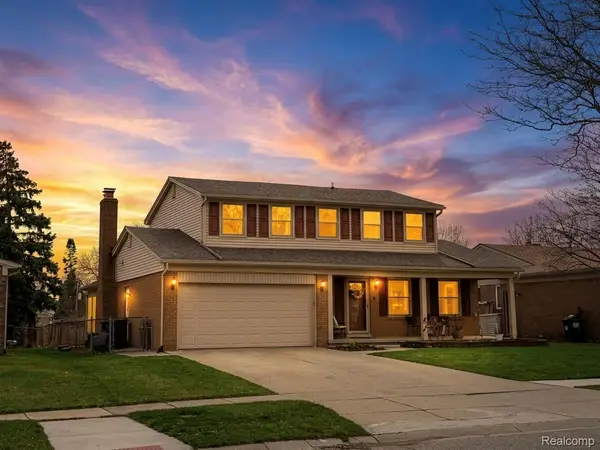 4274 Dickson Drive, SterlingHeights, MI 48310