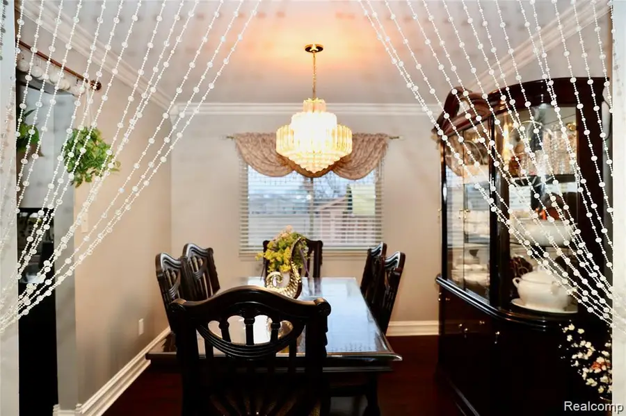 4274 Dickson Drive, Sterling Heights, MI 48310 - #3