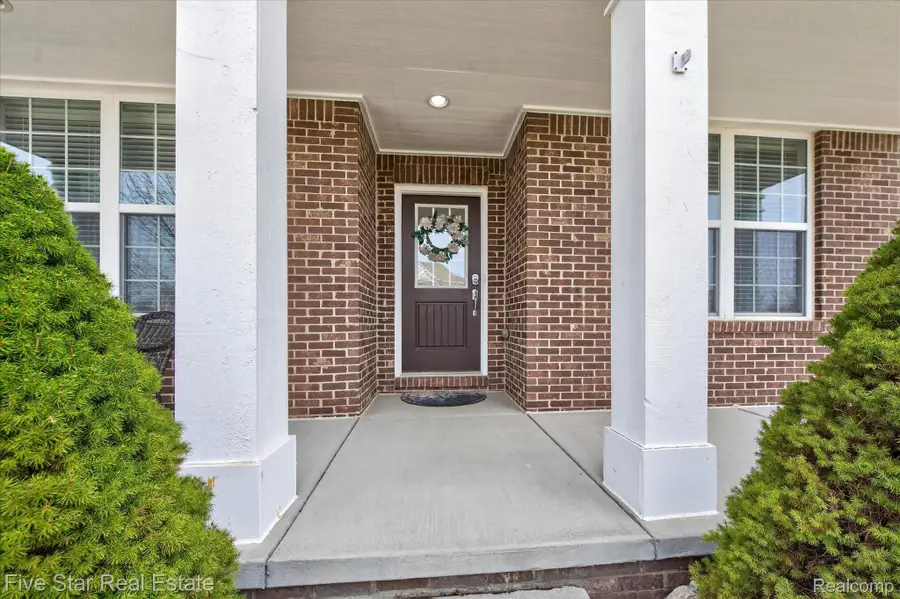 59163 Peters Barn Drive, Lyon, MI 48178 - #2