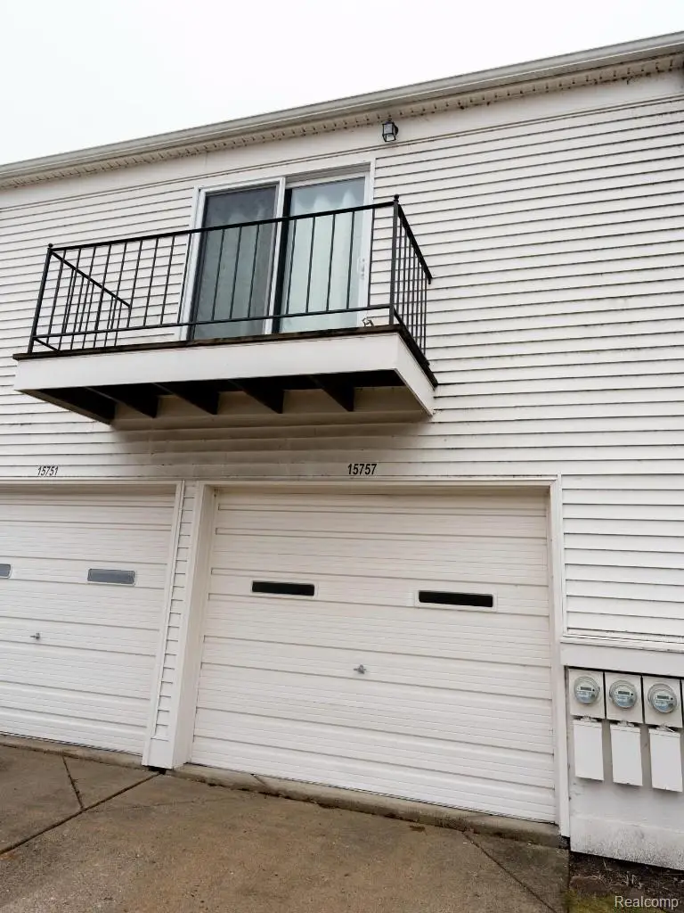 15757 N Franklin Drive, Clinton, MI 48038 - #3