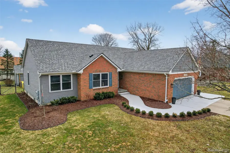 1760 Ash Street, Saint Clair, MI 48079 - #2