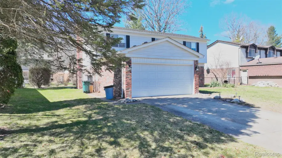3649 Wakefield Drive, Troy, MI 48083 - #3