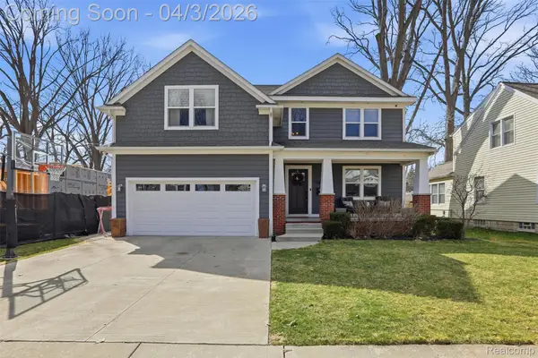 1033 N Maple Avenue, RoyalOak, MI 48067