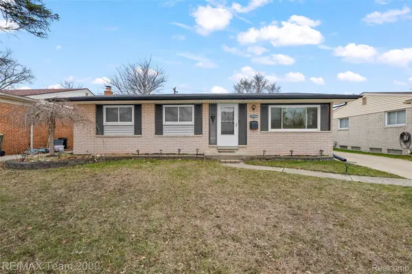 39784 Hillary Drive, Canton, MI 48187