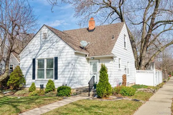 3714 Robina Avenue, Berkley, MI 48072