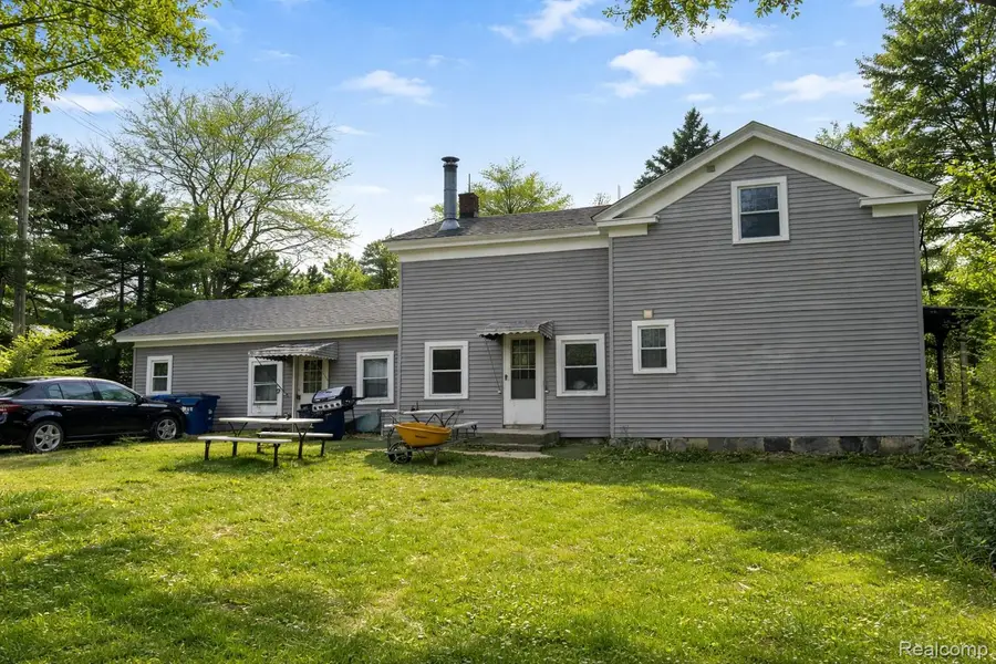 124 E High Street, Metamora, MI 48455 - #3