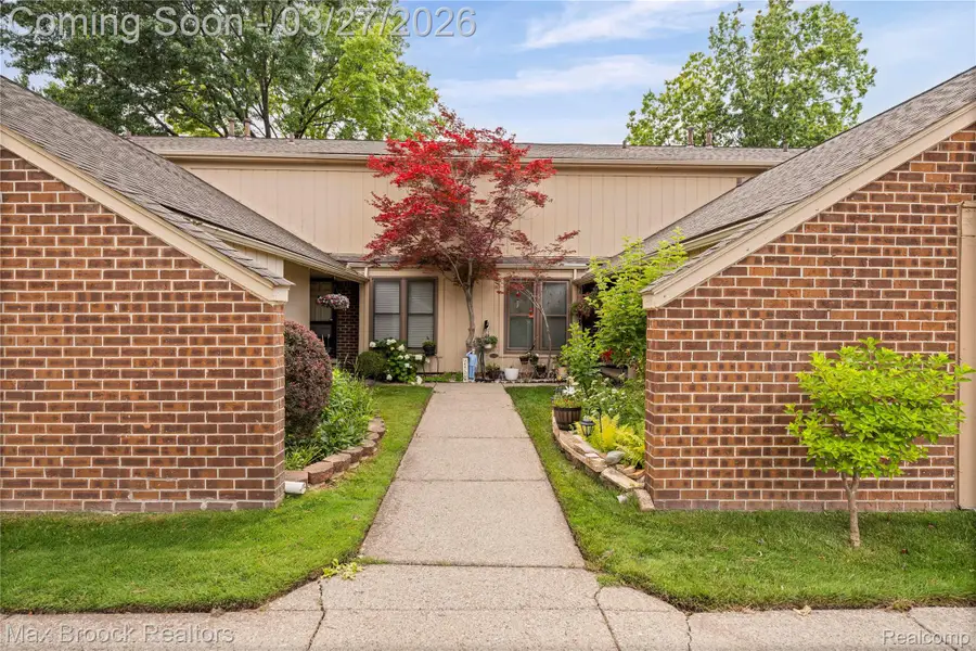 31723 Forest Lane, Warren, MI 48093 - #2