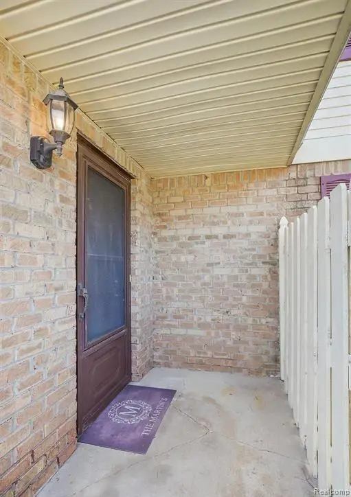 61101 Greenwood Drive, South Lyon, MI 48178 - #2