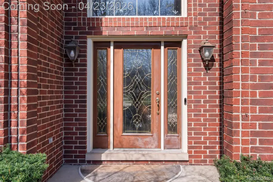 5199 Atwood Court, Sterling Heights, MI 48314 - #2