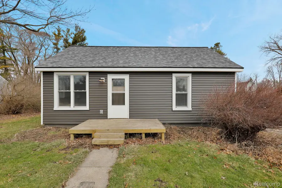 315 E Meier Avenue, Capac, MI 48014 - #2