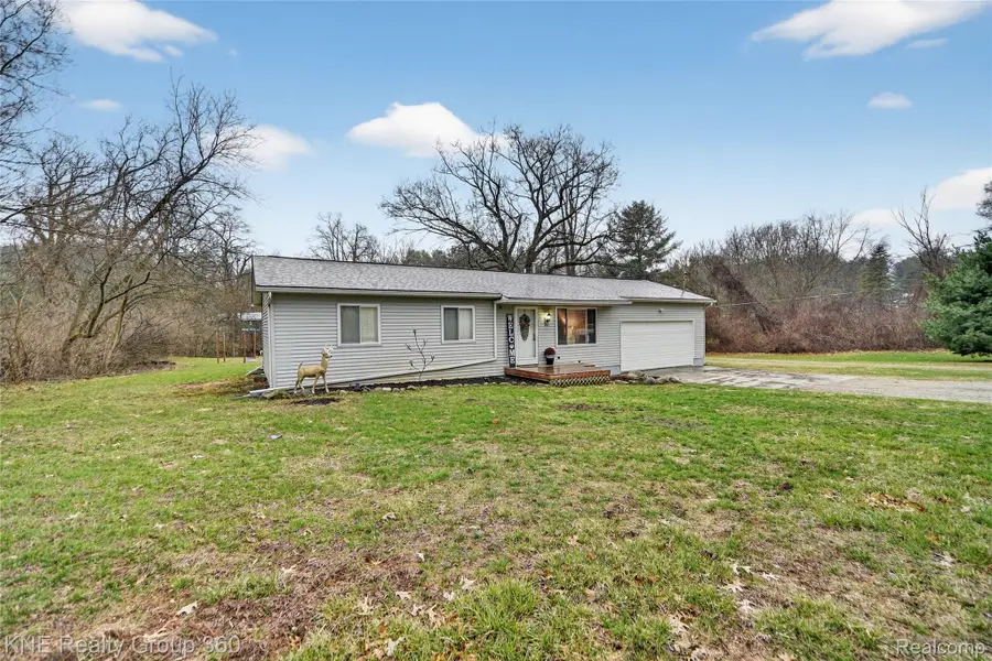 3511 Jewell Road, Howell, MI 48843 - #2