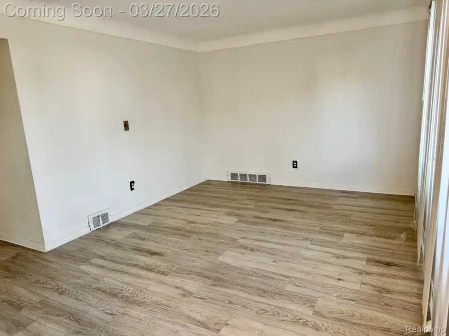7140 Iowa Street, Hamtramck, MI 48212 - #2