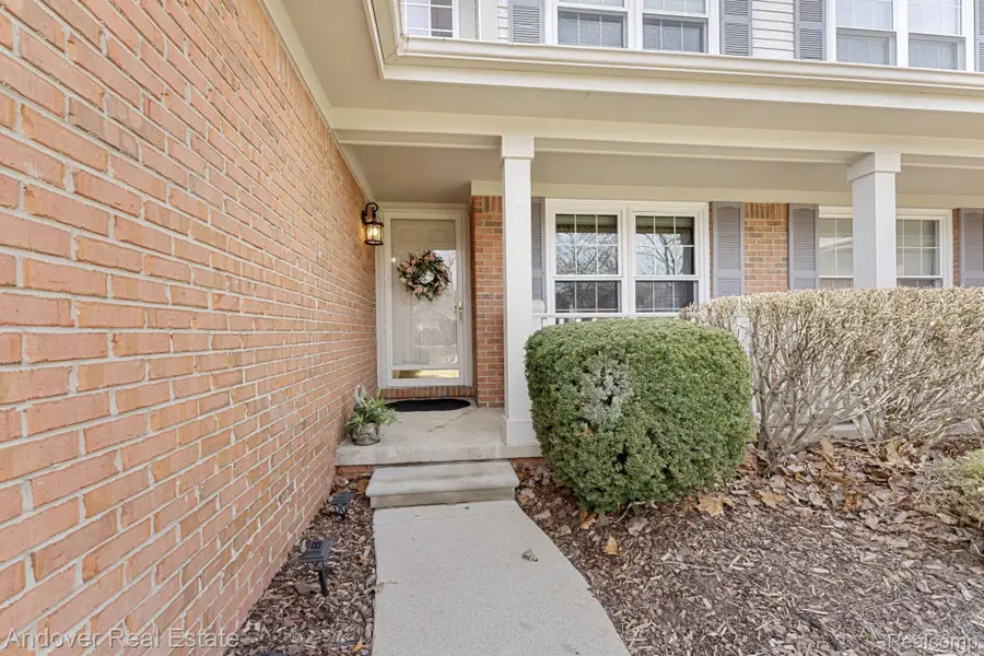 23714 N Park Drive, New Boston, MI 48164 - #2