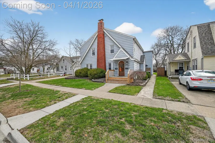 707 Harrison Street, Monroe, MI 48161 - #3