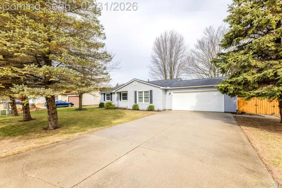 3264 Lake Drive, Fort Gratiot, MI 48059 - #2