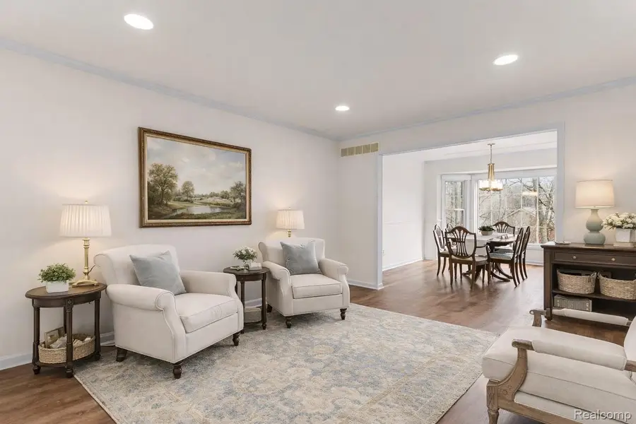 800 Ravine Terrace Drive, Rochester Hills, MI 48307 - #2