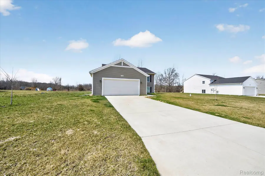 7154 Timberline Drive, Flint, MI 48507 - #3