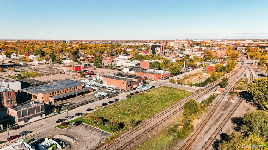 66 E Baltimore Street, Detroit, MI 48202 - #3