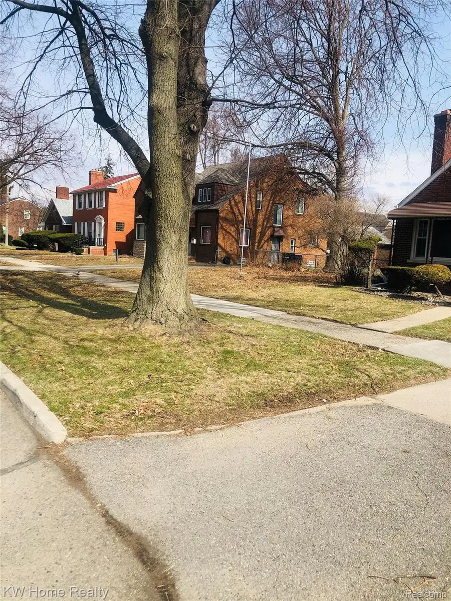 8118 Cheyenne Street, Detroit, MI 48228 - #2