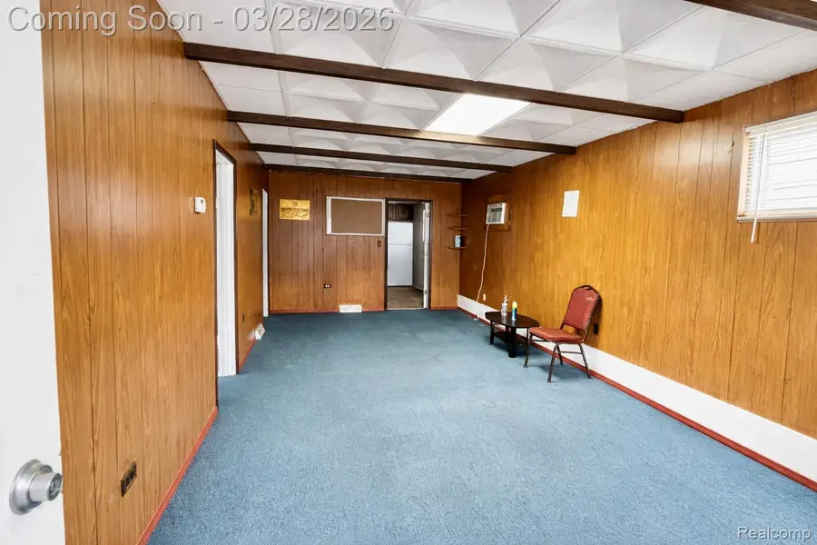 11334 Klinger Street, Hamtramck, MI 48212 - #3