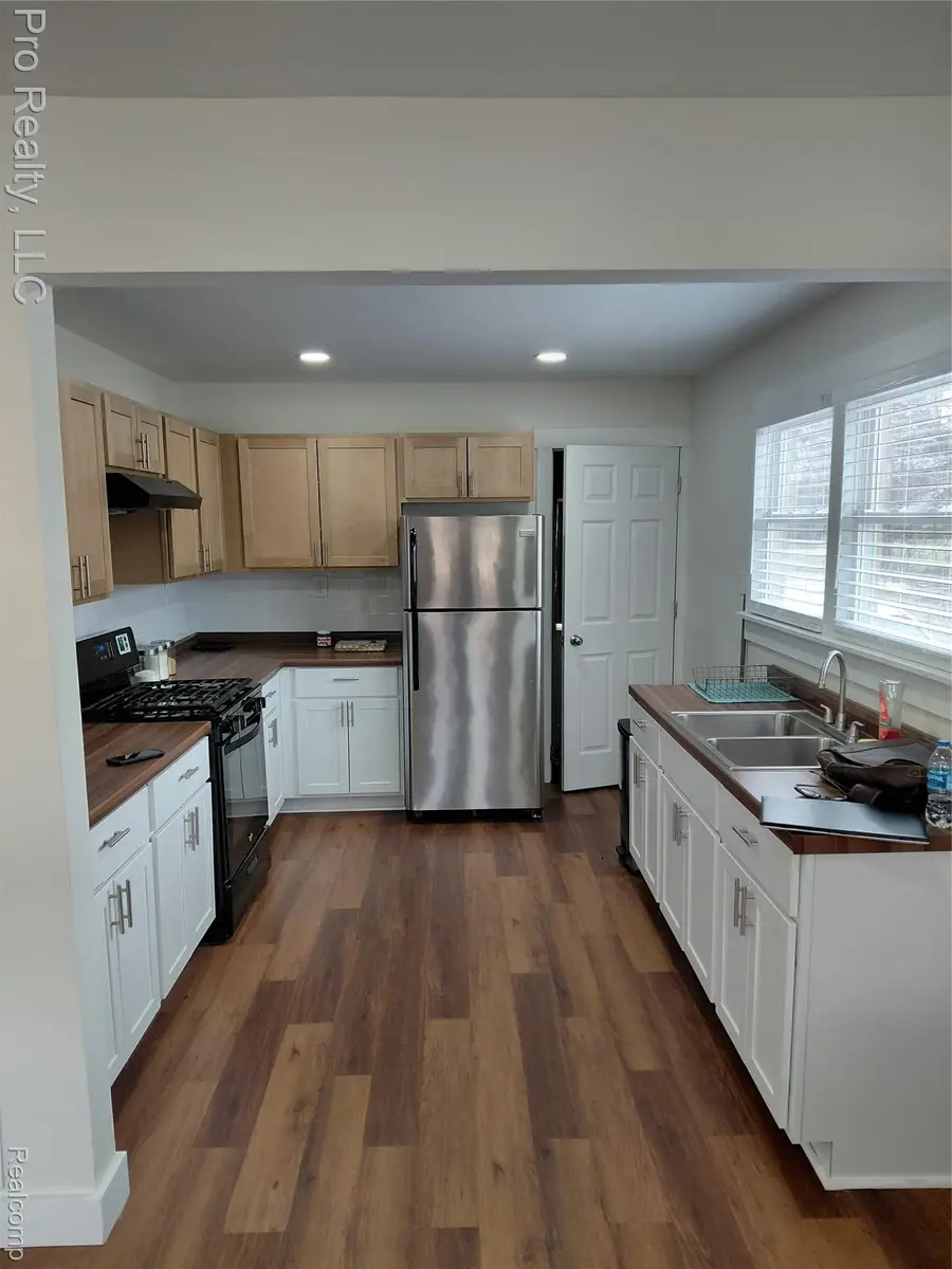13124 Flanders Street, Detroit, MI 48205 - #2