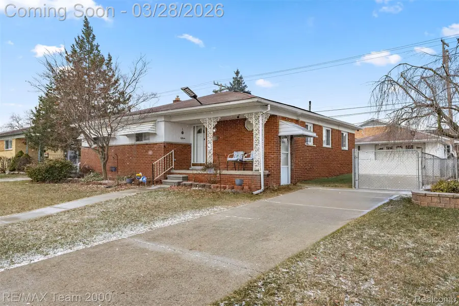 7175 Amboy Street, Dearborn Heights, MI 48127 - #2