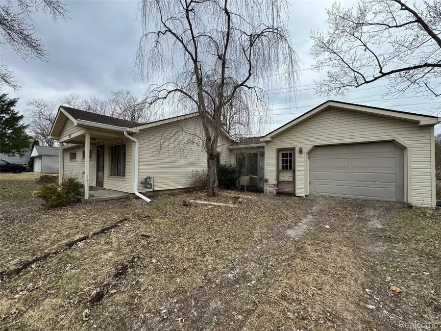 7012 Tappon Drive, Clarkston, MI 48346 - #3