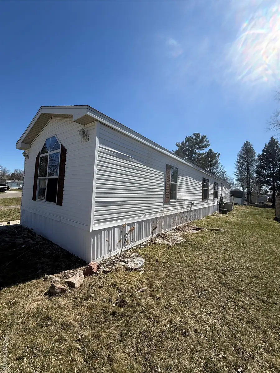 6538 Biscayne Boulevard, Brighton, MI 48114 - #2