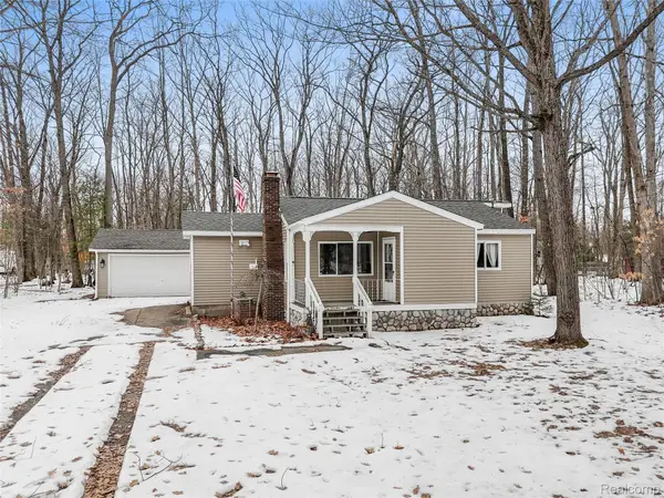 105 Black Squirrel Court, Roscommon, MI 48653