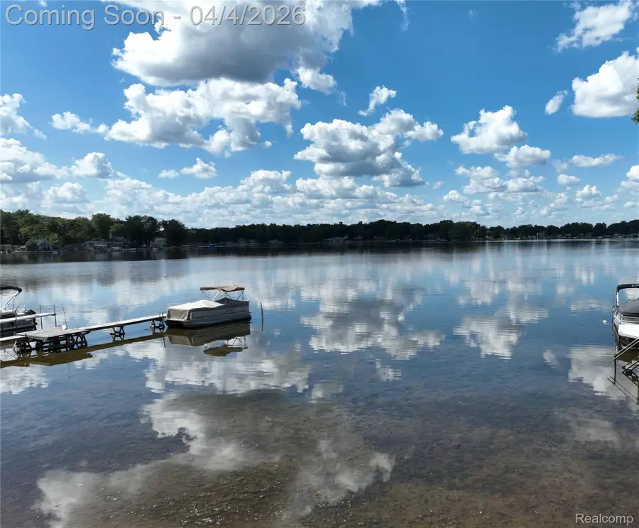 9666 Zukey Drive, Pinckney, MI 48169 - #2