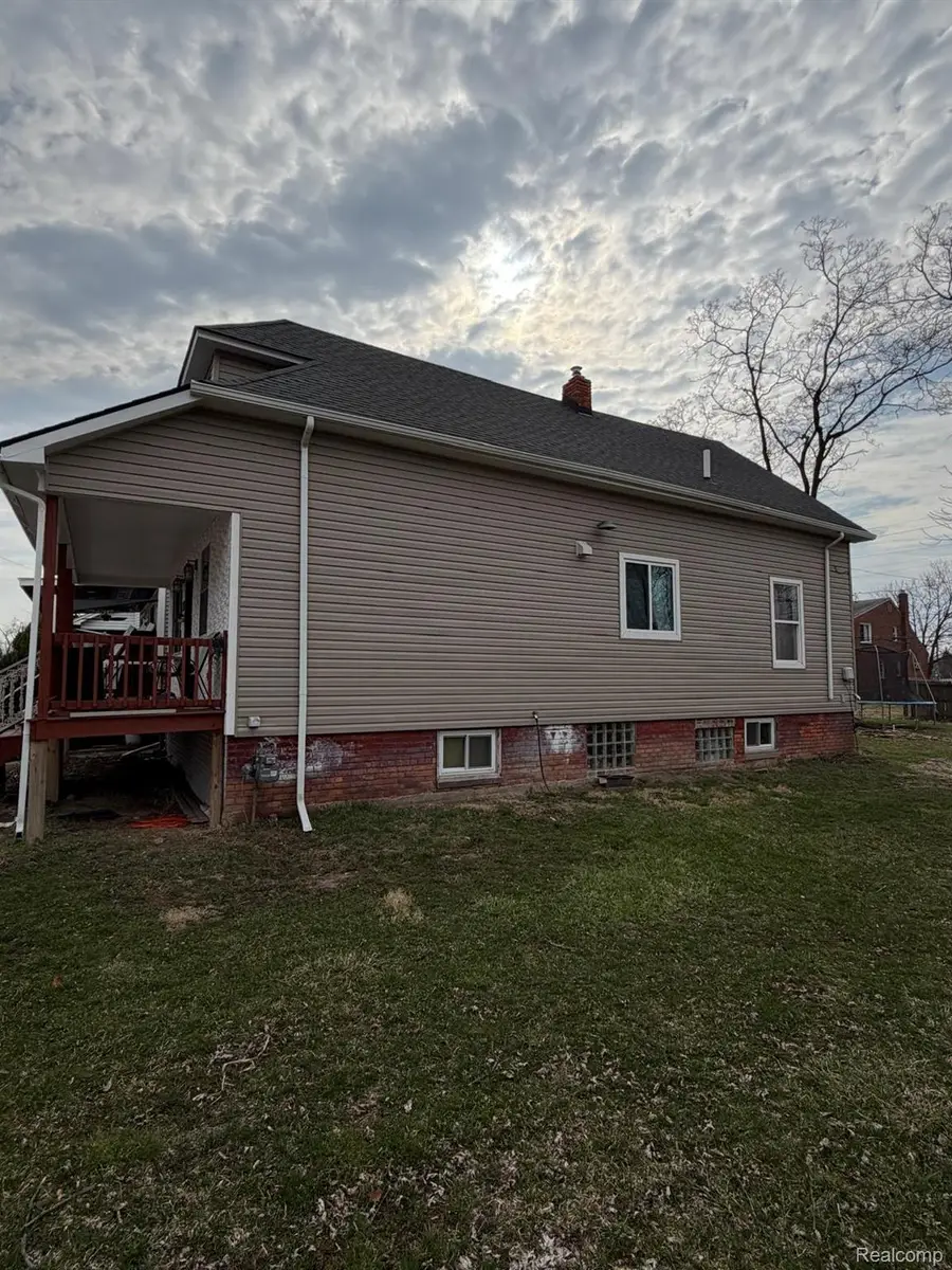 7145 Holmes Street, Detroit, MI 48210 - #3