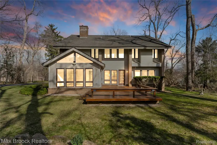 26311 W 14 Mile Road, Franklin, MI 48025 - #2