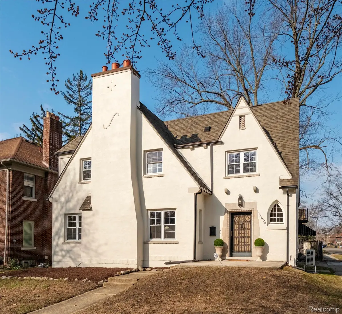 18695 Parkside Street, Detroit, MI 48221 - #1