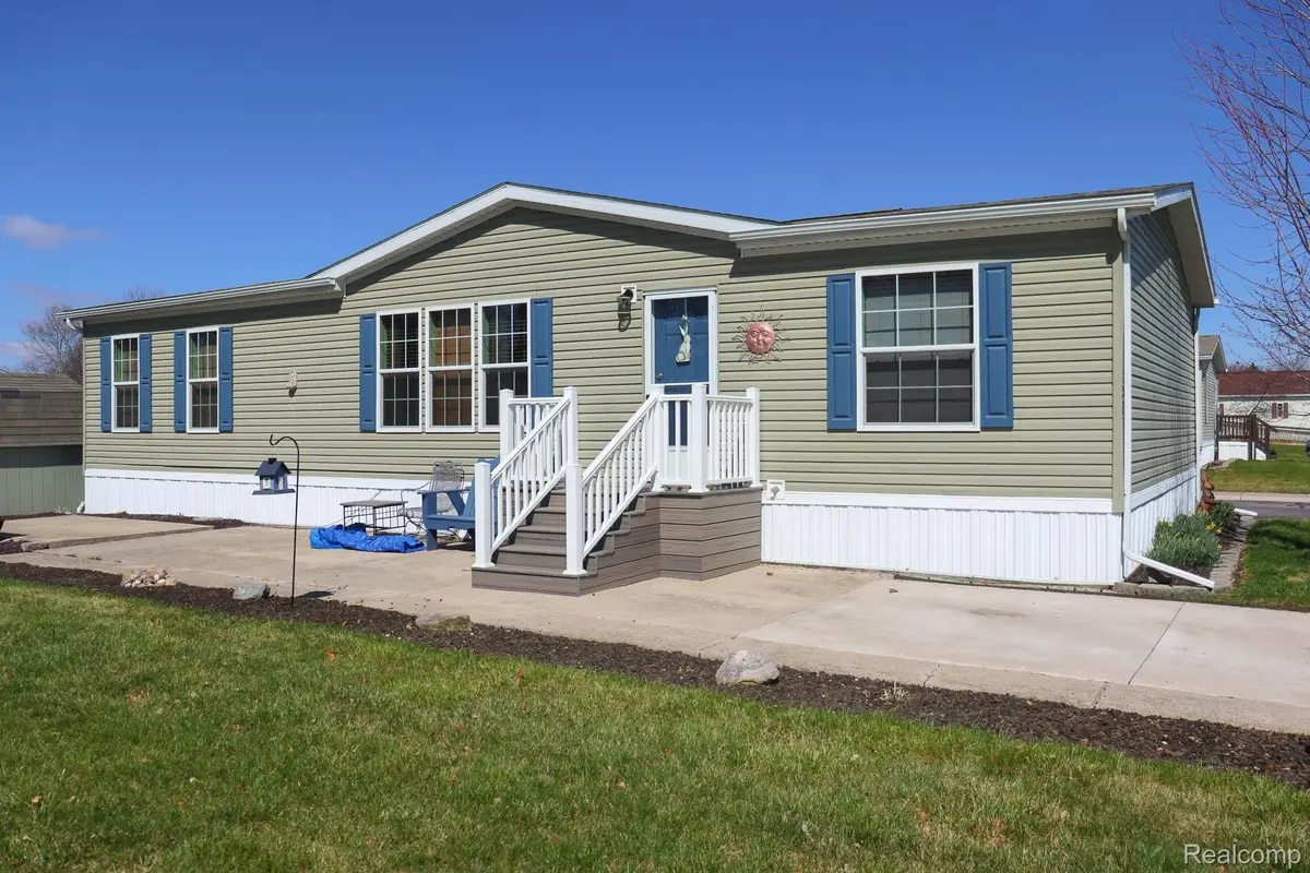 501 Kinloch, Temperance, MI 48182 - #1