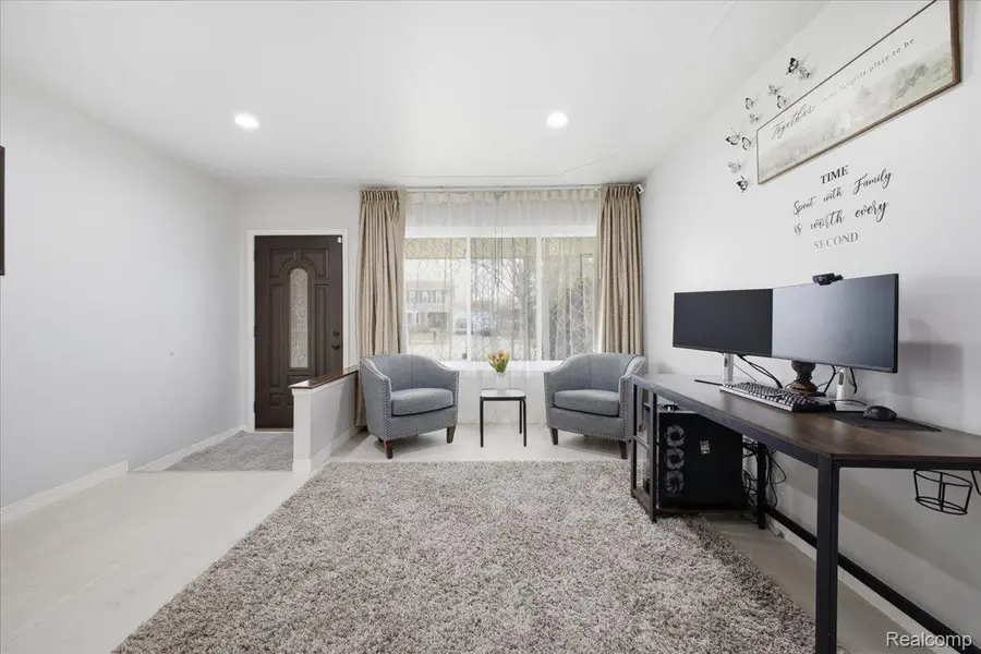 35009 Shell Drive, Sterling Heights, MI 48310 - #3