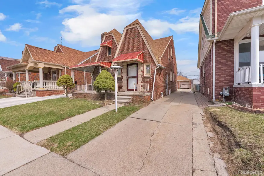 6120 Middlesex Street, Dearborn, MI 48126 - #3