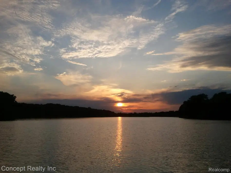 26721 W Huron River Drive, Flat Rock, MI 48134 - #3