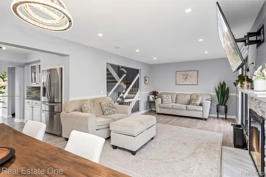 5273 Wright Way E, West Bloomfield, MI 48322 - #3