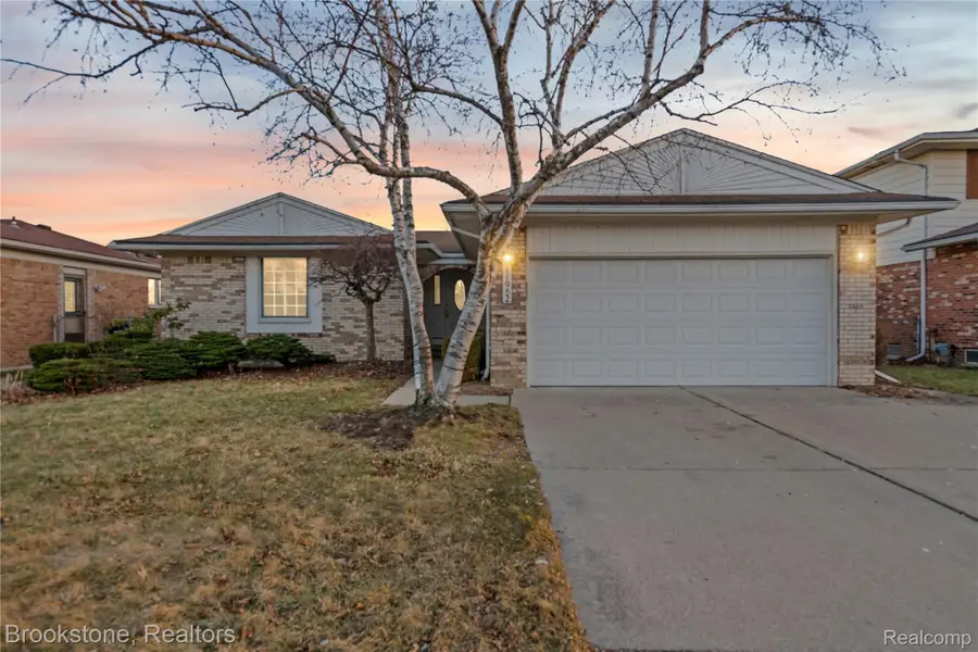 11952 Steven Drive, Sterling Heights, MI 48312 - #2