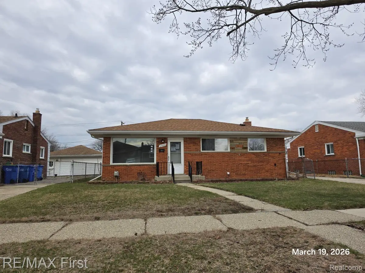 25063 Campbell Avenue, Warren, MI 48089 - #1