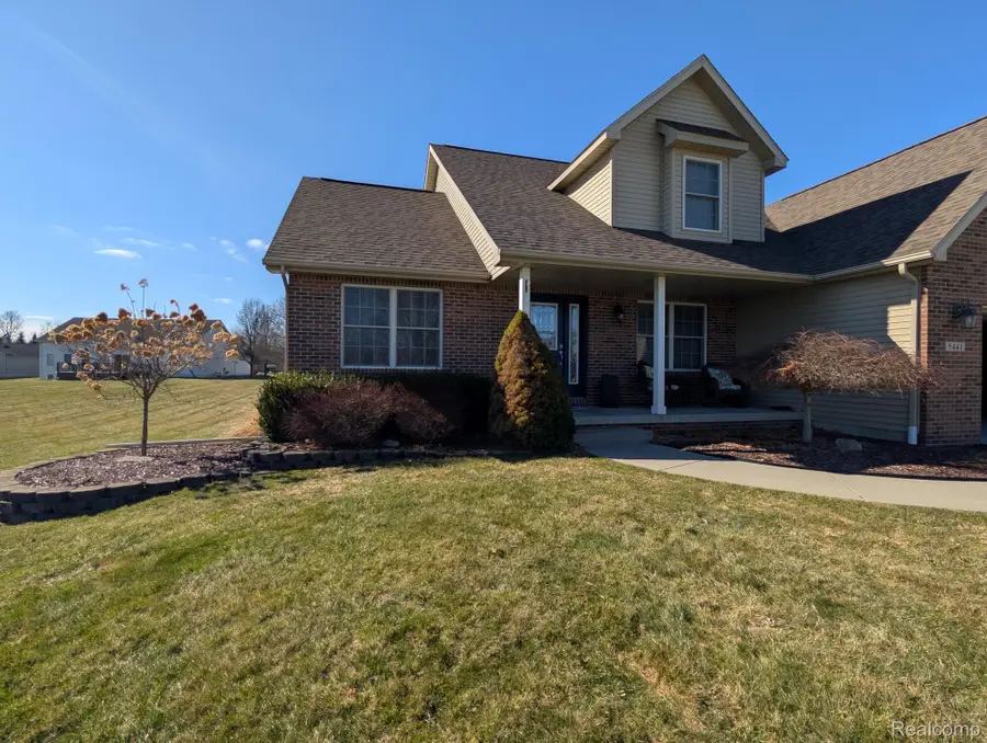 5441 Meadow Creek Court, Flint, MI 48532 - #2