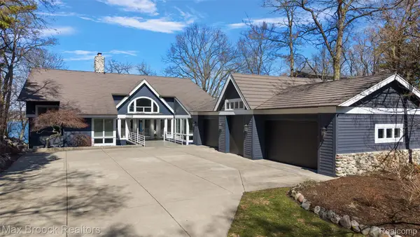 850 Lake Angelus Shores, LakeAngelus, MI 48326