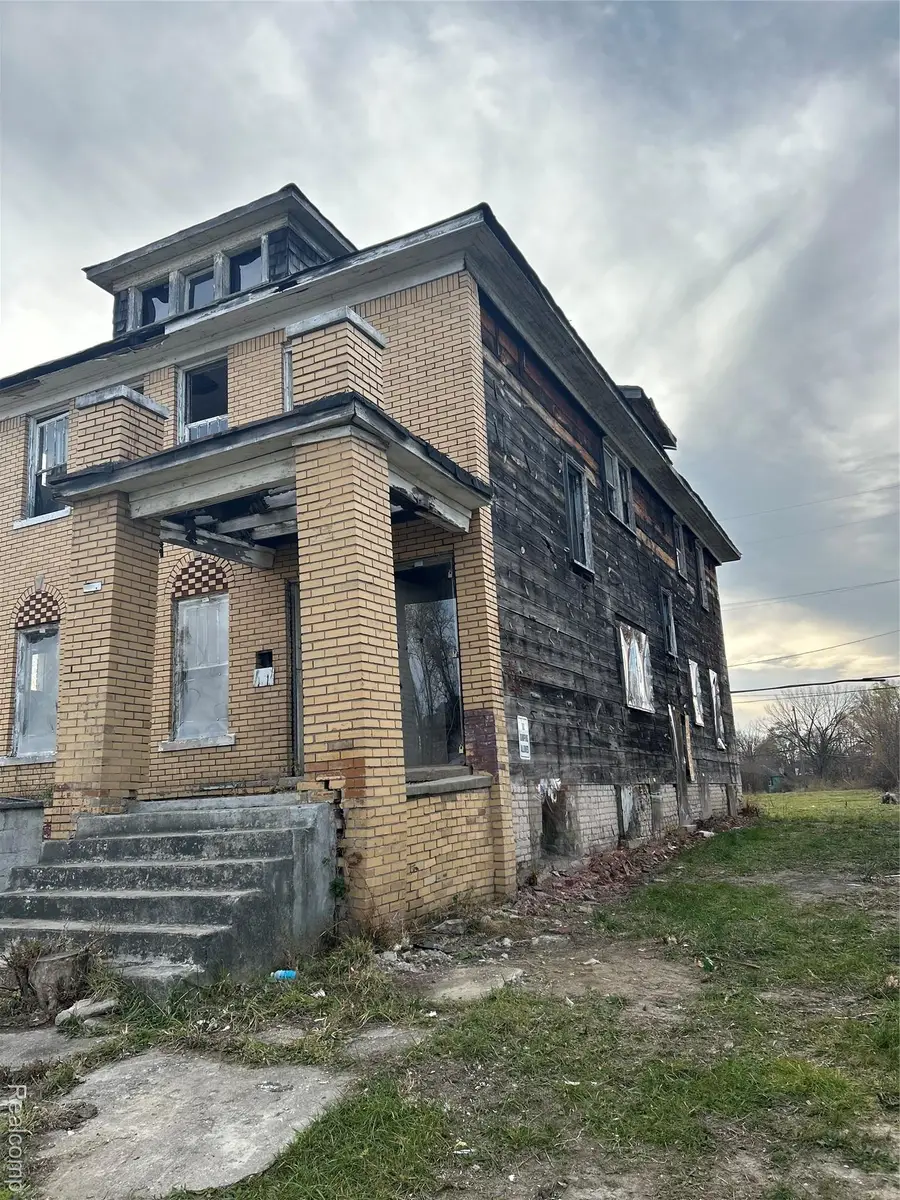 9821 Mcquade Street, Detroit, MI 48206 - #3