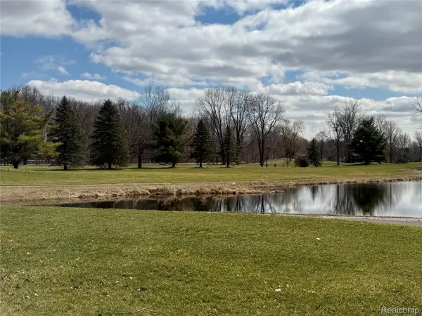 12915 Sumpter Road, Carleton, MI 48117