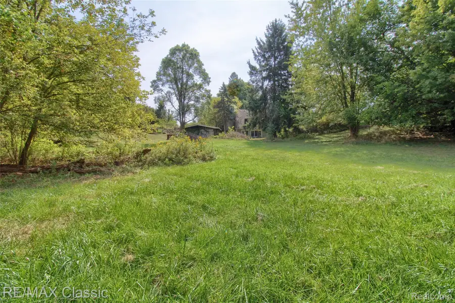 19150 Beck Road, Northville, MI 48167 - #3