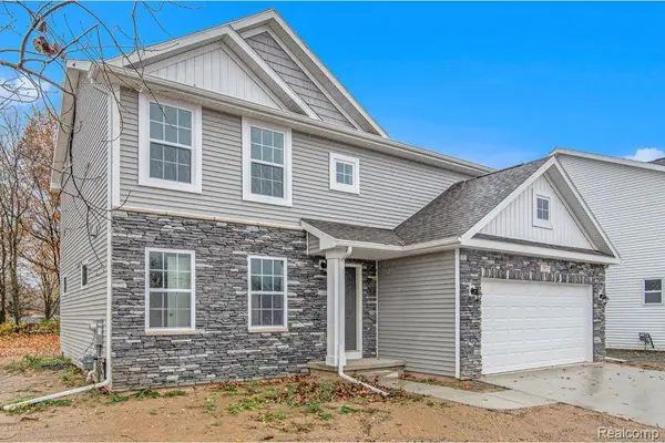 2110 Stillwater Drive, Davison, MI 48423